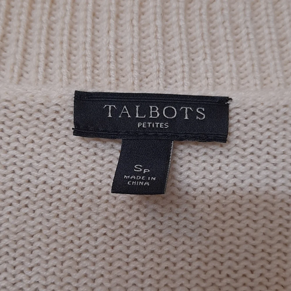 Talbots Cream Colored Lambswool Blend Soft Cable Knit Sweater Cabincore Skandi